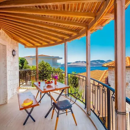 Fortuna Deluxe شقة